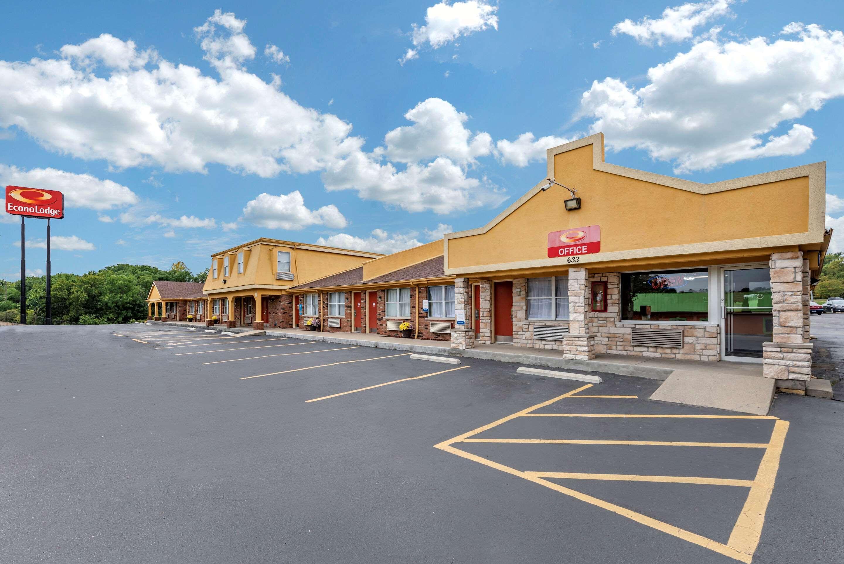 Econo Lodge Erlanger - Cincinnati Airport Экстерьер фото