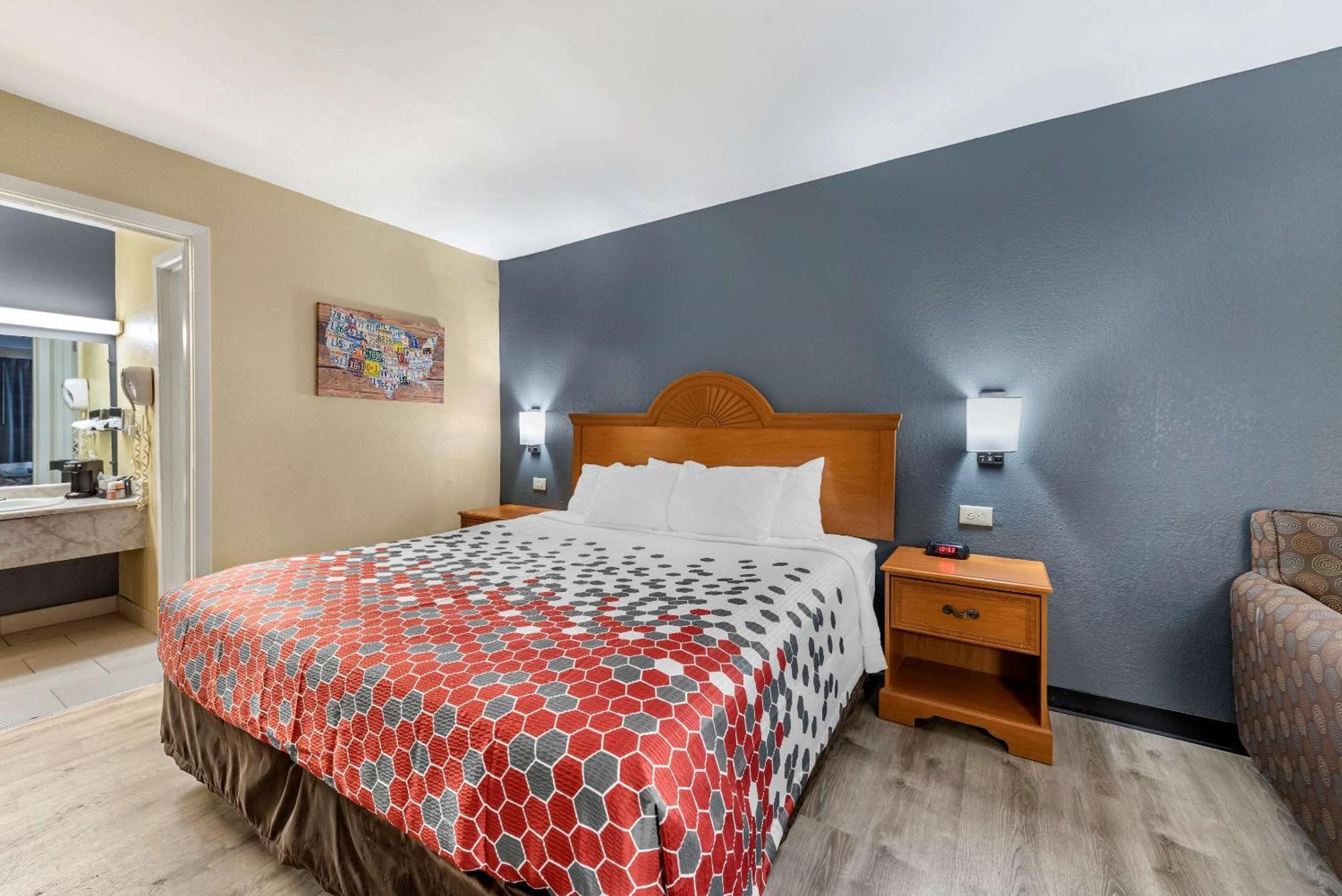 Econo Lodge Erlanger - Cincinnati Airport Экстерьер фото
