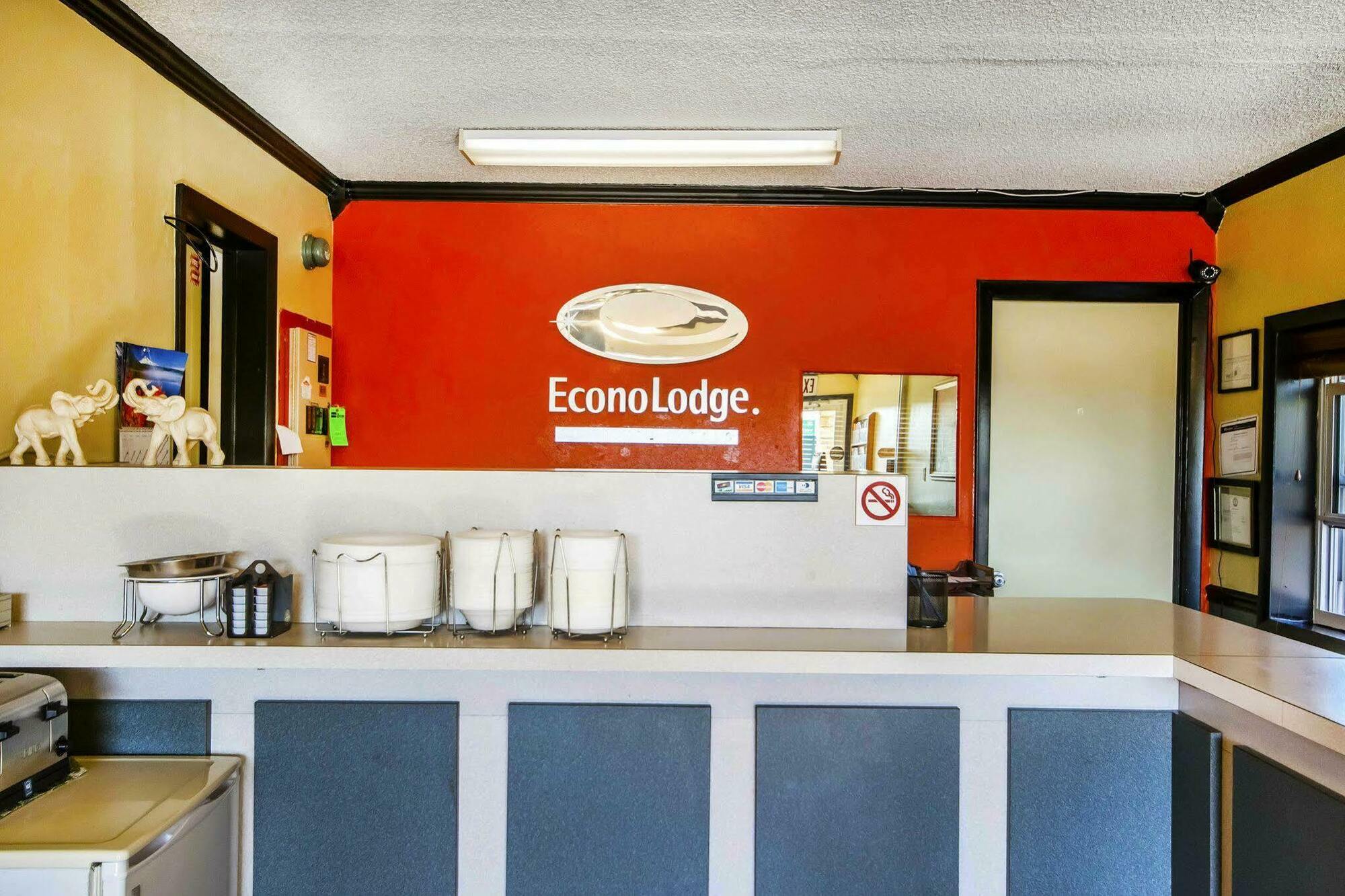 Econo Lodge Erlanger - Cincinnati Airport Экстерьер фото