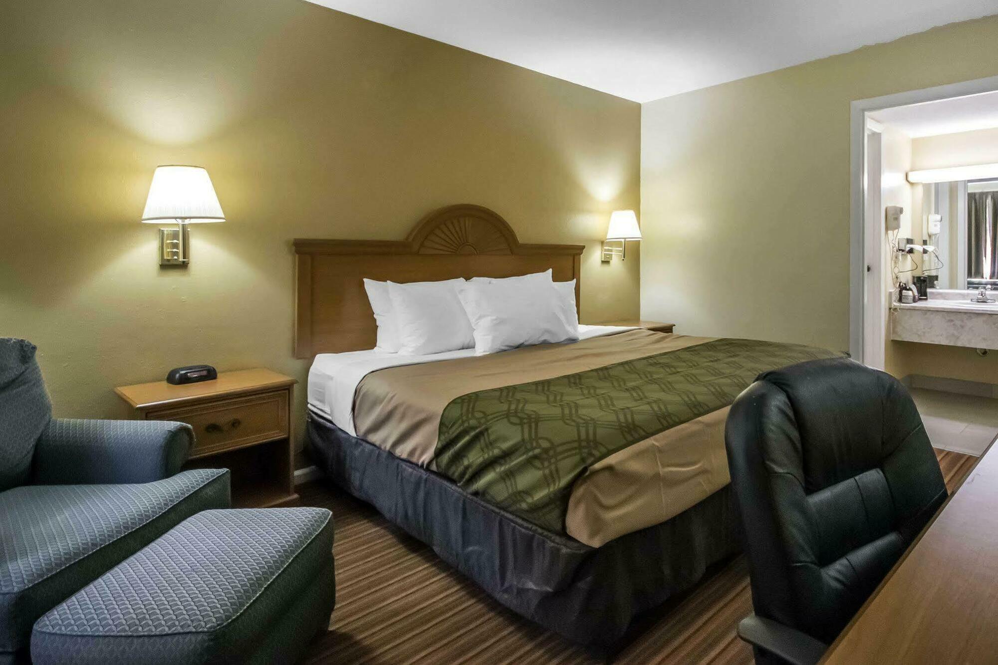 Econo Lodge Erlanger - Cincinnati Airport Экстерьер фото